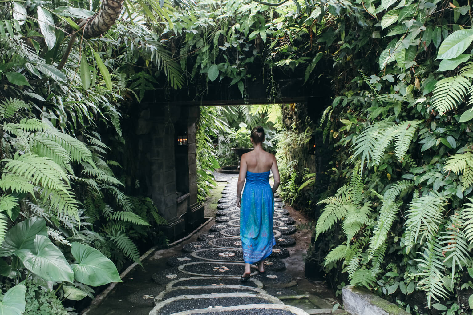 Bali City Guide: A healthy, real food, gluten-free travel guide to Bali (including Ubud, Seminyak, Canggu, the Bukit and more). 