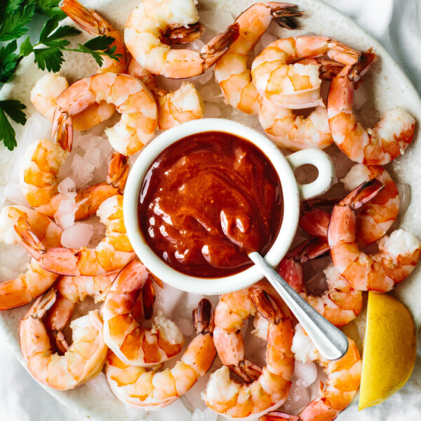 A platter of shrimp cocktail on ice